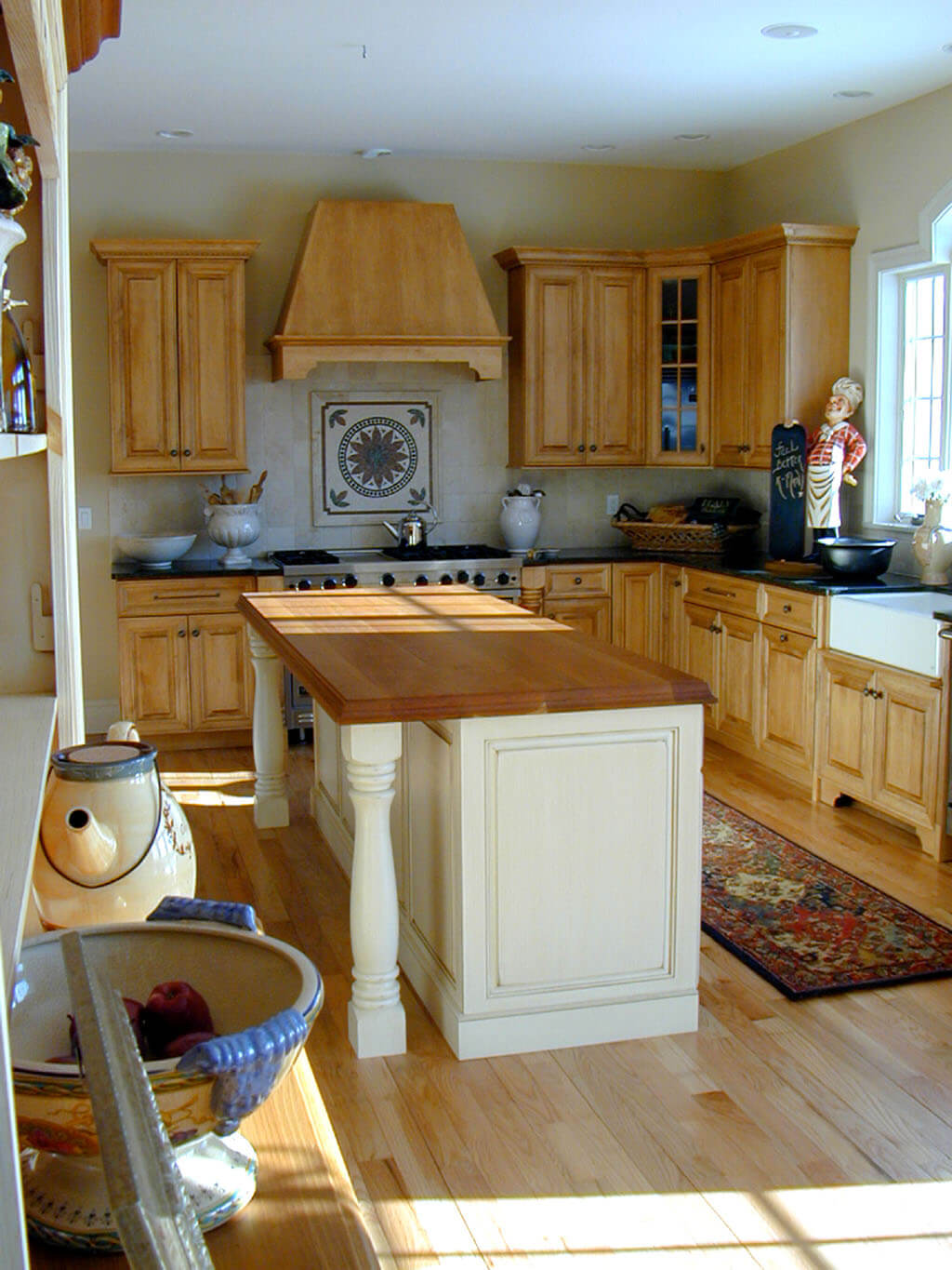 Oak Country Kitchen