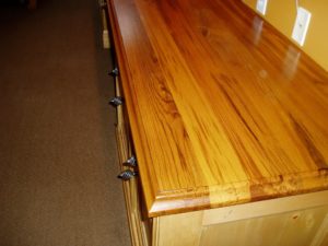 edge detail on a standard plank wood countertop